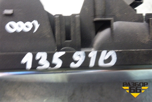 Ручка внутренняя двери задней правой для Audi Q7 c 2005-2015г