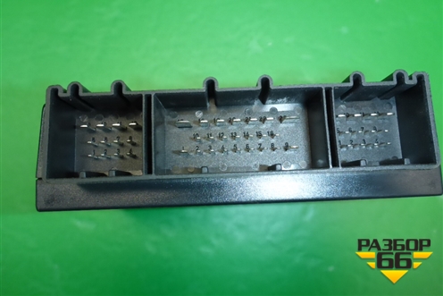 Блок комфорта (7L0959933H) для Volkswagen Touareg c 2002-2010г