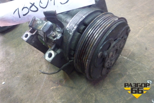 Компрессор кондиционера для Volvo S40 с 2001-2003г