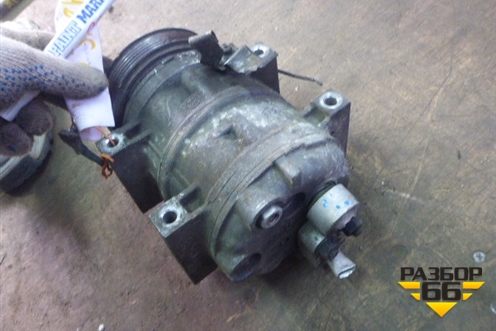 Компрессор кондиционера для Volvo S40 с 2001-2003г