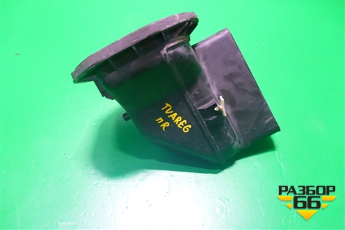 Воздухозаборник отопителя (7L0819049) для Volkswagen Touareg c 2002-2010г