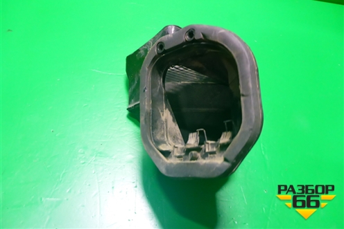 Воздухозаборник отопителя (7L0819049) для Volkswagen Touareg c 2002-2010г