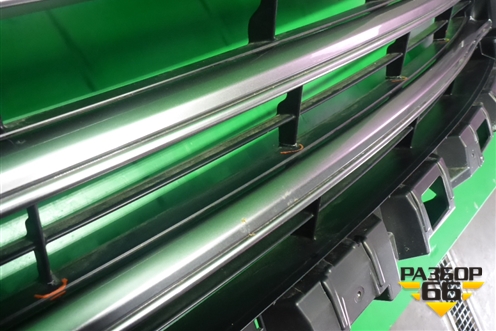 Решетка радиатора (5311160B30) для Lexus LX-570 с 2015г (ЛХ)