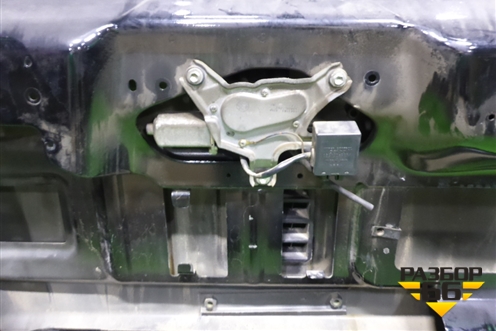 Дверь багажника со стеклом (25883847) для Hummer H3 с 2005г