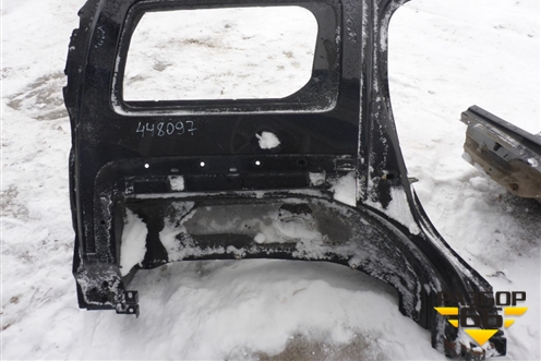Крыло заднее правое для Hummer H3 с 2005г