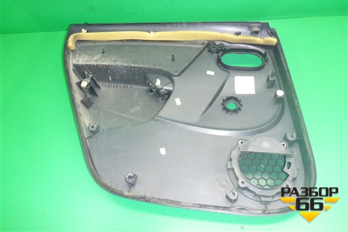 Обшивка двери задней правой под механику (829A03852R) для Renault Duster I с 2010-2021г