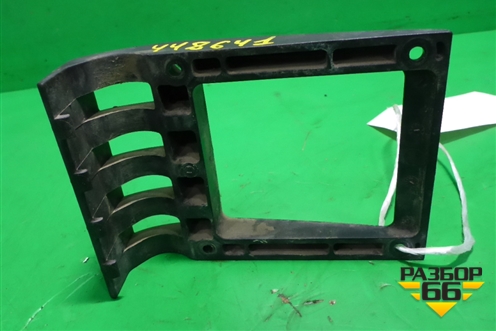 Кронштейн зеркала правого для Renault  TRUCK Premium 2 с 2005-2013г