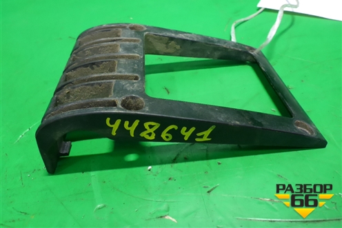 Кронштейн зеркала правого для Renault  TRUCK Premium 2 с 2005-2013г