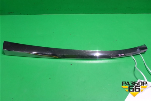 Накладка на решетку радиатора (левая) (5312433010) для Toyota Camry V50 с 2011-2018г