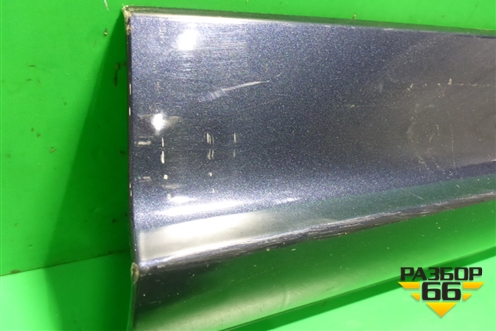 Накладка двери передней правой (S-Line) (8R0853960B) для Audi Q5 c 2008-2017г