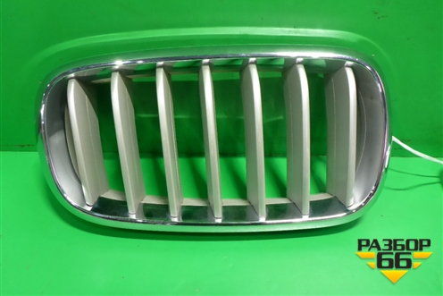 Решетка радиатора правая (7316076) для BMW X5 F15 с 2013г