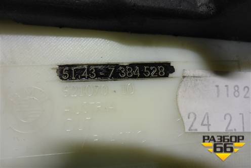 Обшивка стойки центральная верхняя правая (51437384528) для BMW 5-серия G30 с 2017г