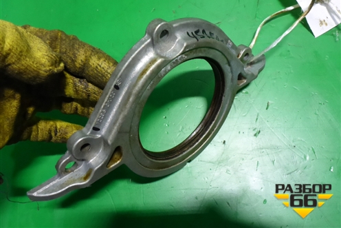 Крышка коленвала задняя (2.5л VQ25) (1229631U20) для Nissan Teana (J32) с 2008-2013г