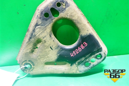 Кронштейн подрамника правый для Nissan Teana (J32) с 2008-2013г