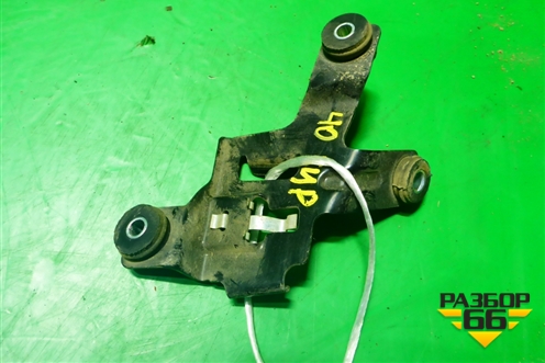 Кронштейн бачка гидроусилителя (4439007020) для Toyota Camry V40 с 2006-2011г