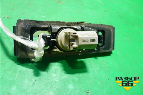 Фонарь подсветки номера для Toyota Camry V40 с 2006-2011г