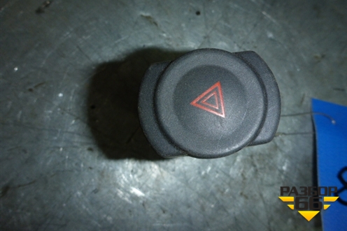 Кнопка аварийной сигнализации (после 2009г) для Renault Logan с 2004-2015г