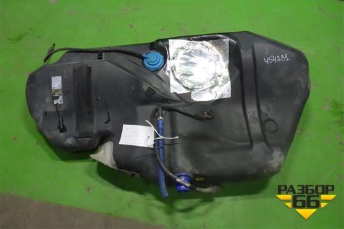 Бак топливный (бензин универсал) (13224309) для Opel Astra H с 2004-2015г