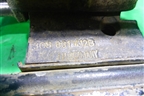 Петля двери передней правой нижняя (3C8831412B) для Volkswagen Passat (В7) с 2011-2014г