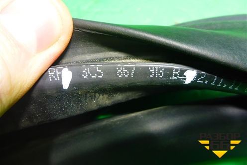 Уплотнитель двери (задней правой на кузов) (3C5867913B) для Volkswagen Passat (В7) с 2011-2014г