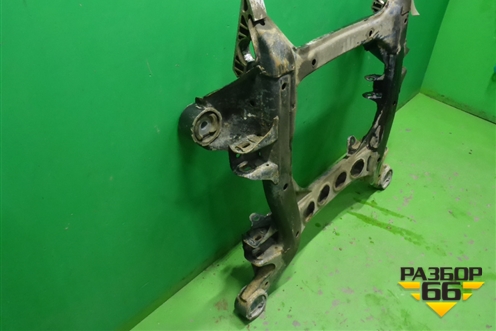 Подрамник передний АКПП (7L0400025) для Volkswagen Touareg c 2002-2010г