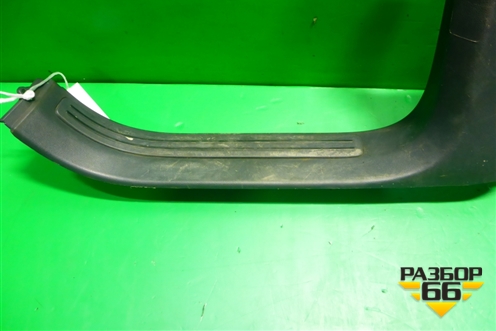 Накладка порога внутренняя левая (7L0853369D) для Volkswagen Touareg c 2002-2010г