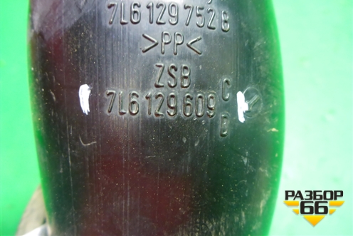 Патрубок воздушного фильтра (6.0л BJN) (7L0129609B) для Volkswagen Touareg c 2002-2010г