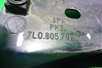 Кронштейн передней панели центральный (7L0805799D) для Volkswagen Touareg c 2002-2010г