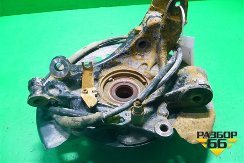 Кулак задний правый (7L0505438B) для Volkswagen Touareg c 2002-2010г