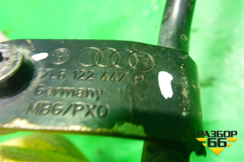 Трубка системы охлаждения (6.0л BJN) (7L6122447P) для Volkswagen Touareg c 2002-2010г