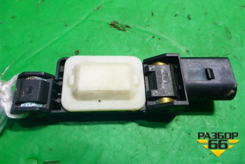 Датчик AIR BAG (7L0909606B) для Volkswagen Touareg c 2002-2010г