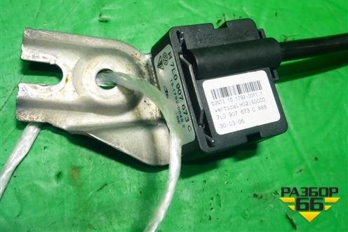 Датчик ускорения (7L0907673C) для Volkswagen Touareg c 2002-2010г