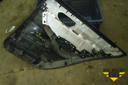 Обшивка двери задней левой под электрику для Honda Civic 4D с 2006-2012г