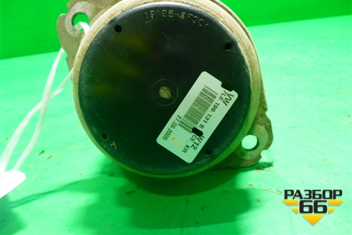 Опора двигателя (6.0л BJN) (7L6199131B) для Volkswagen Touareg c 2002-2010г
