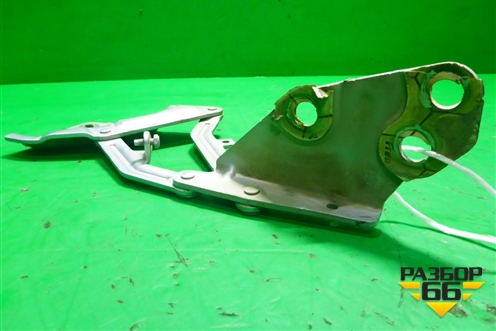 Петля капота правая (7L6823302) для Volkswagen Touareg c 2002-2010г