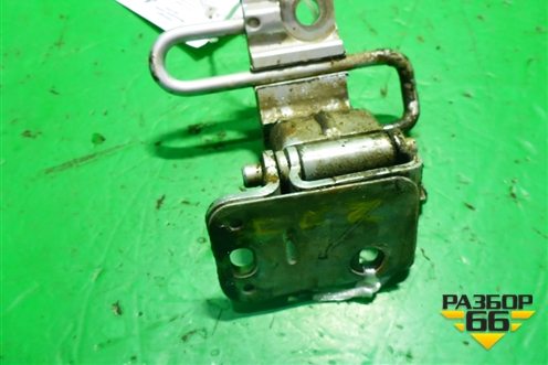 Петля двери передней правой нижняя (7L0831412) для Volkswagen Touareg c 2002-2010г