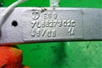 Петля двери багажника (правая) (7L6827302C) для Volkswagen Touareg c 2002-2010г