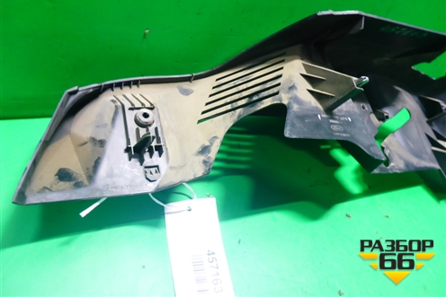 Держатель задней полки правый (2N11N46808APW) для Ford Fusion с 2002г