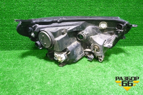 Фара левая (после 2015г LED без блока) (8118542680) для Toyota Rav-4 с 2012-2019г