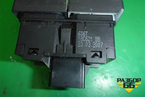 Кнопка обогрева заднего стекла (6S6T18C621BB) для Ford Fusion с 2002г
