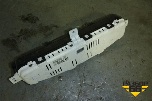 Щиток приборов АКПП (верхний) для Honda Civic 4D с 2006-2012г