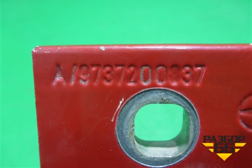 Петля двери правой верхняя  (A9737200837) для Mercedes Benz  TRUCK Axor 2 с 2004г