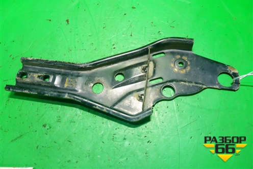 Кронштейн подрамника правый (6249025030) для Hyundai Aсcent с 2000г
