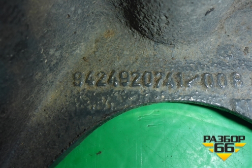 Кронштейн глушителя (основного к раме) (9424920741) для Mercedes Benz  TRUCK Axor 2 с 2004г