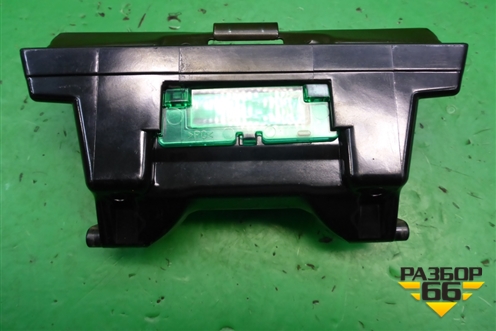 Ящик передней консоли (без крышки) (7411112230) для Toyota Corolla (E12) с 2001-2007г