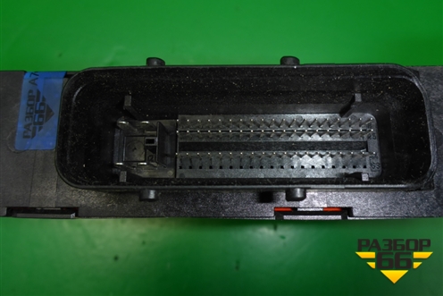 Блок управления центральным замком (3D0909139B) для Volkswagen Touareg c 2002-2010г