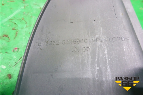 Накладка на торпедо (левая) (FB22725325960) для Kia Spectra с 2001г