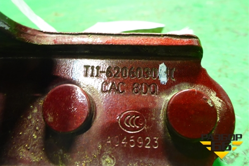 Петля двери задней правой нижняя (T116206030) для Chery Tiggo (T11) с 2005г