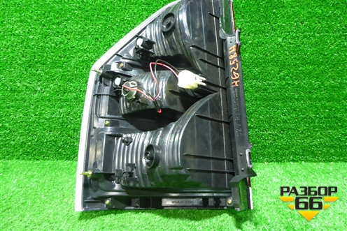 Фонарь задний правый (MR548054) для Mitsubishi Pajero/Montero с 2000-2006г