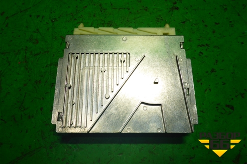 Блок управления АКПП (2.5л B5254T2) (00008863A1) для Volvo XC70 с 2000-2006г
